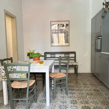 Casa Licia Holiday home *